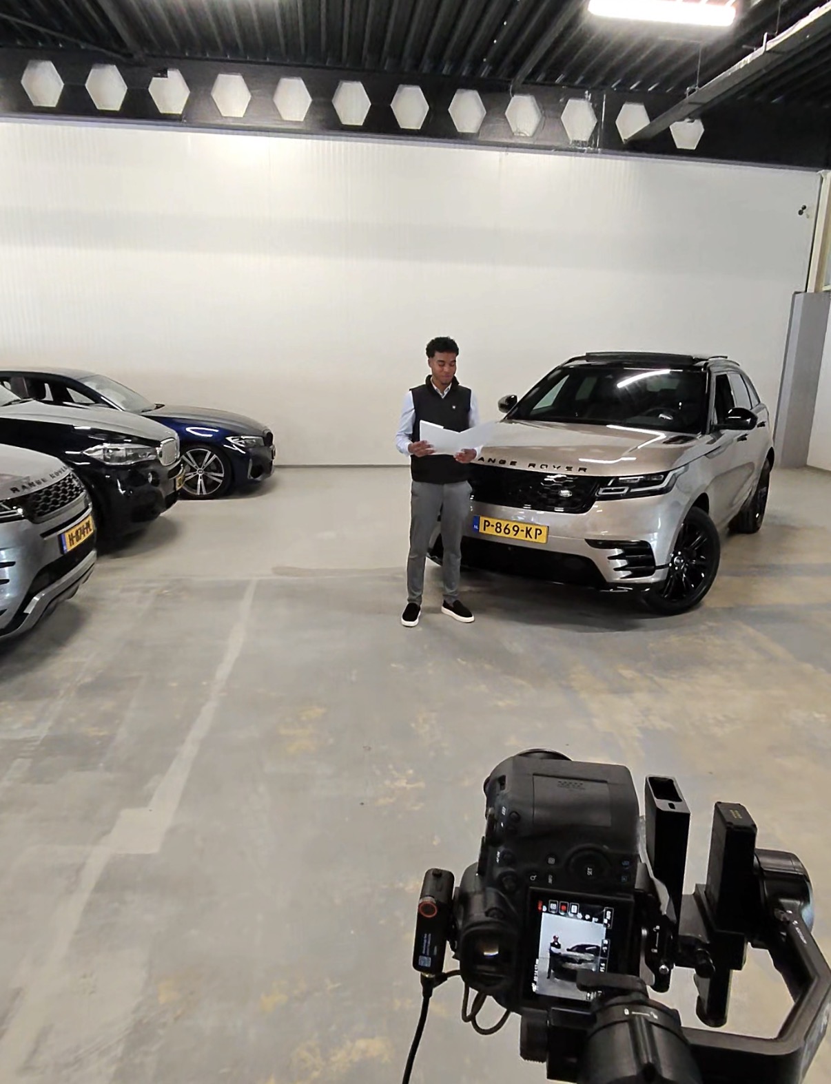 Opnames bij een auto van Luxo Automotive